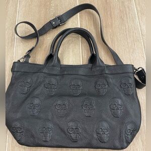 1Opelle Italia Black Leather Skull
Embossed Tote Bag